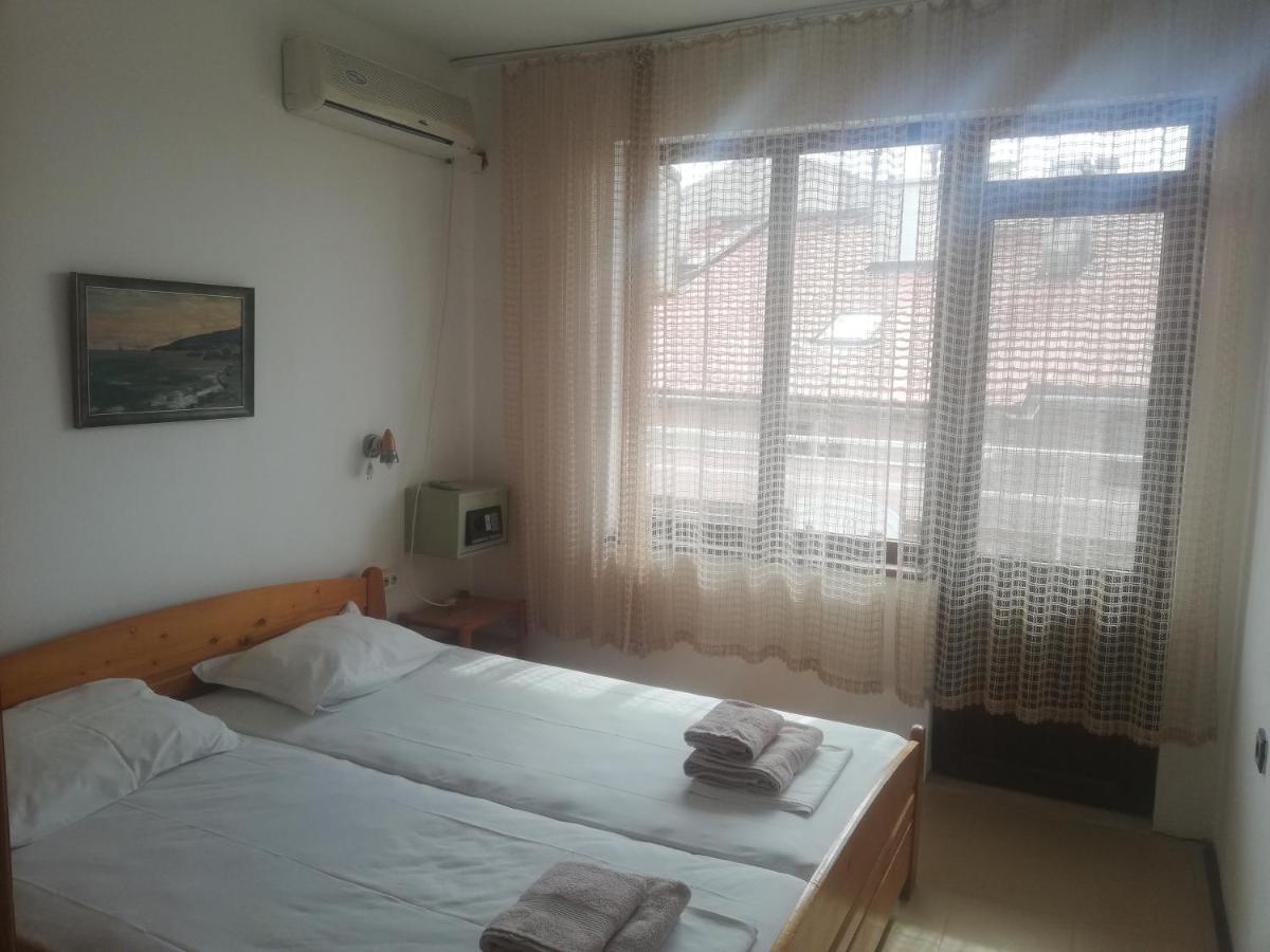 Apartments Anita Поморіє Екстер'єр фото