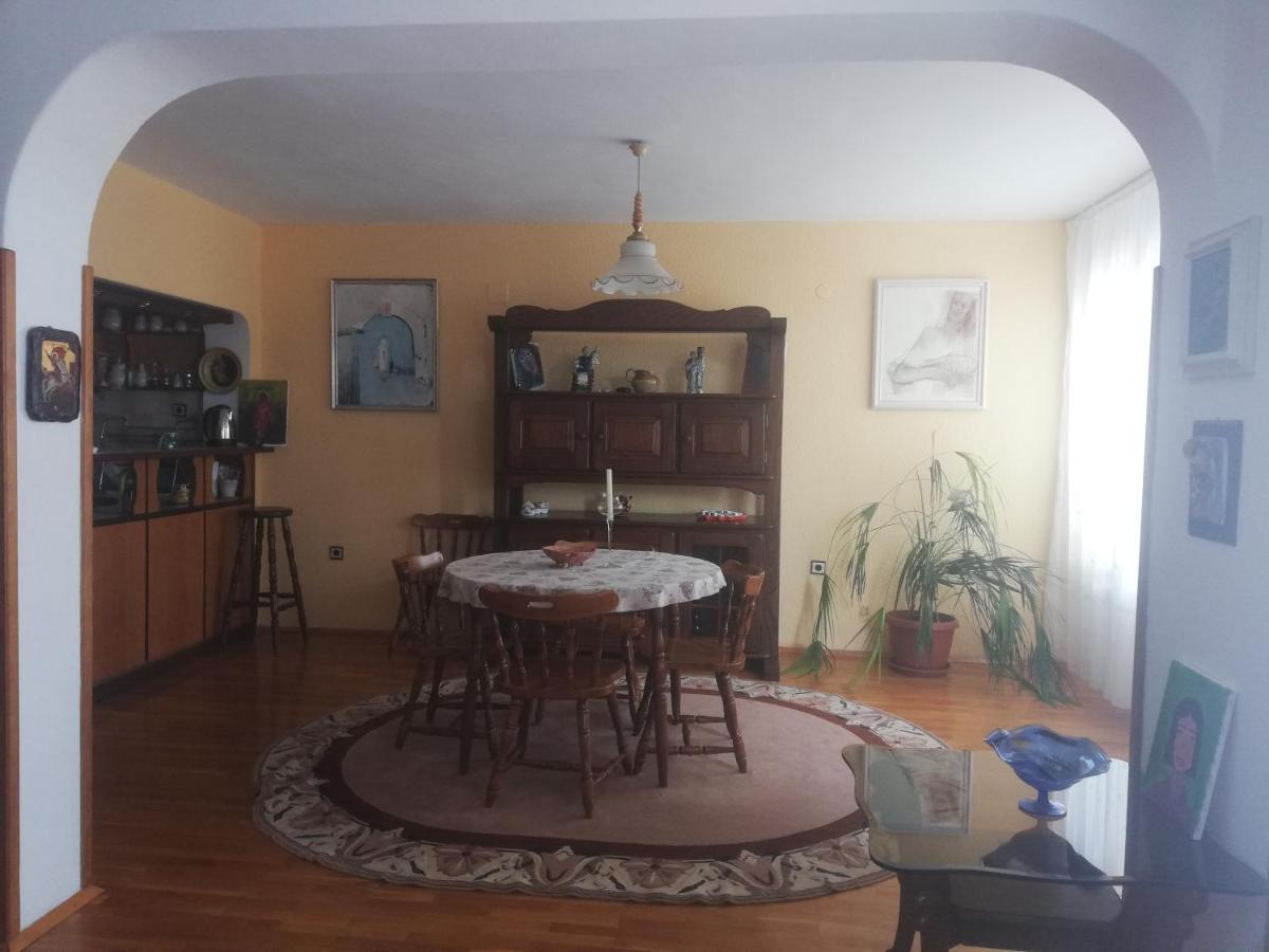 Apartments Anita Поморіє Екстер'єр фото