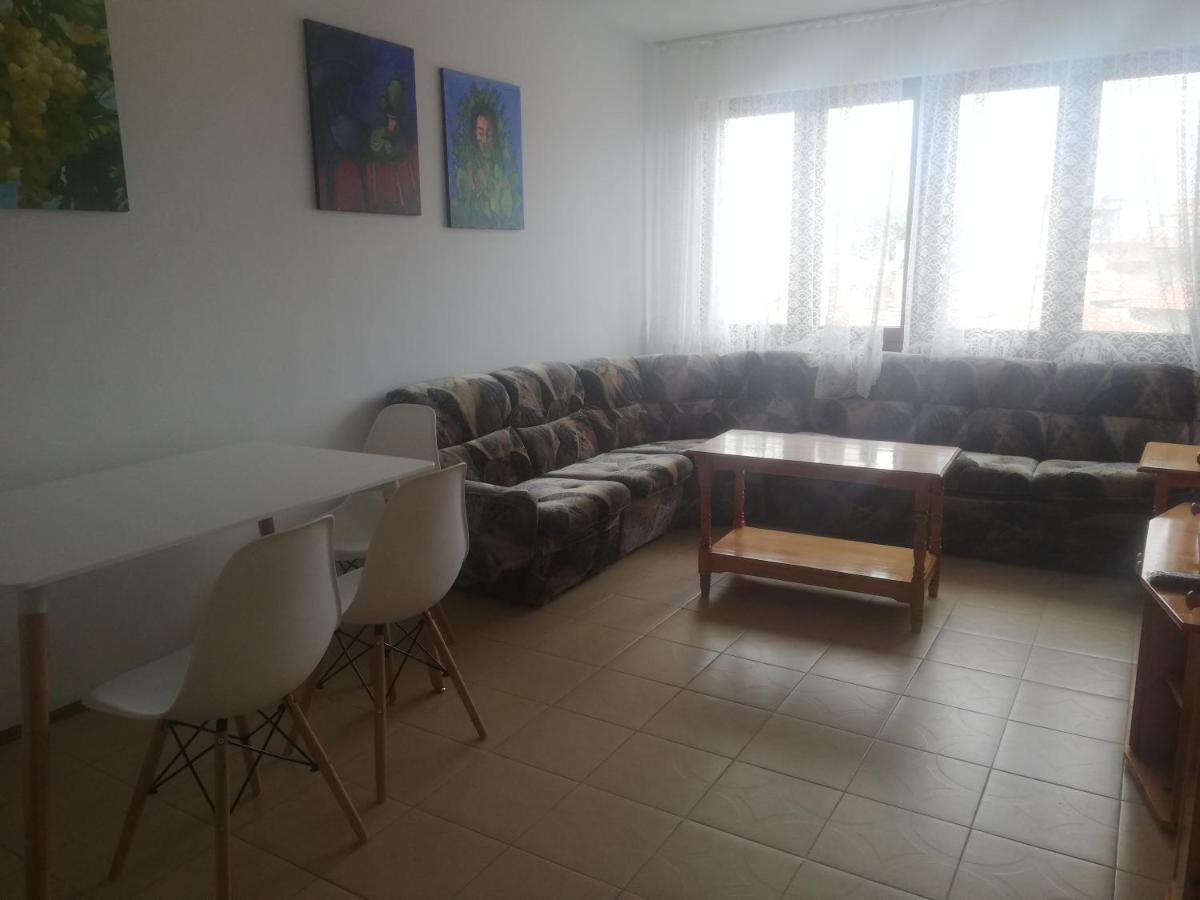 Apartments Anita Поморіє Екстер'єр фото